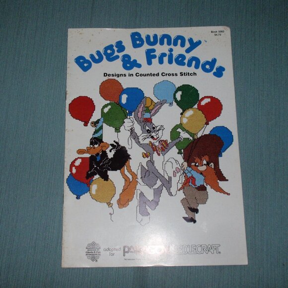 Vintage Bugs Bunny and Friends by Gloria and Pat Cross Stitch Charts Booklet - Picture 1 of 7
